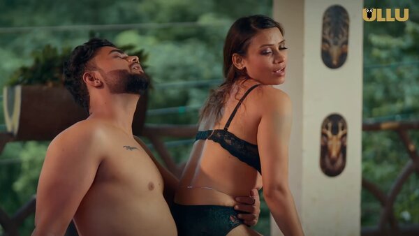 Aadhi Gharwali Part 1 2025 Web Series Sex – Ullu