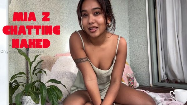Mia Z Chatting Naked 2025 Full Short Film – Onlyfans